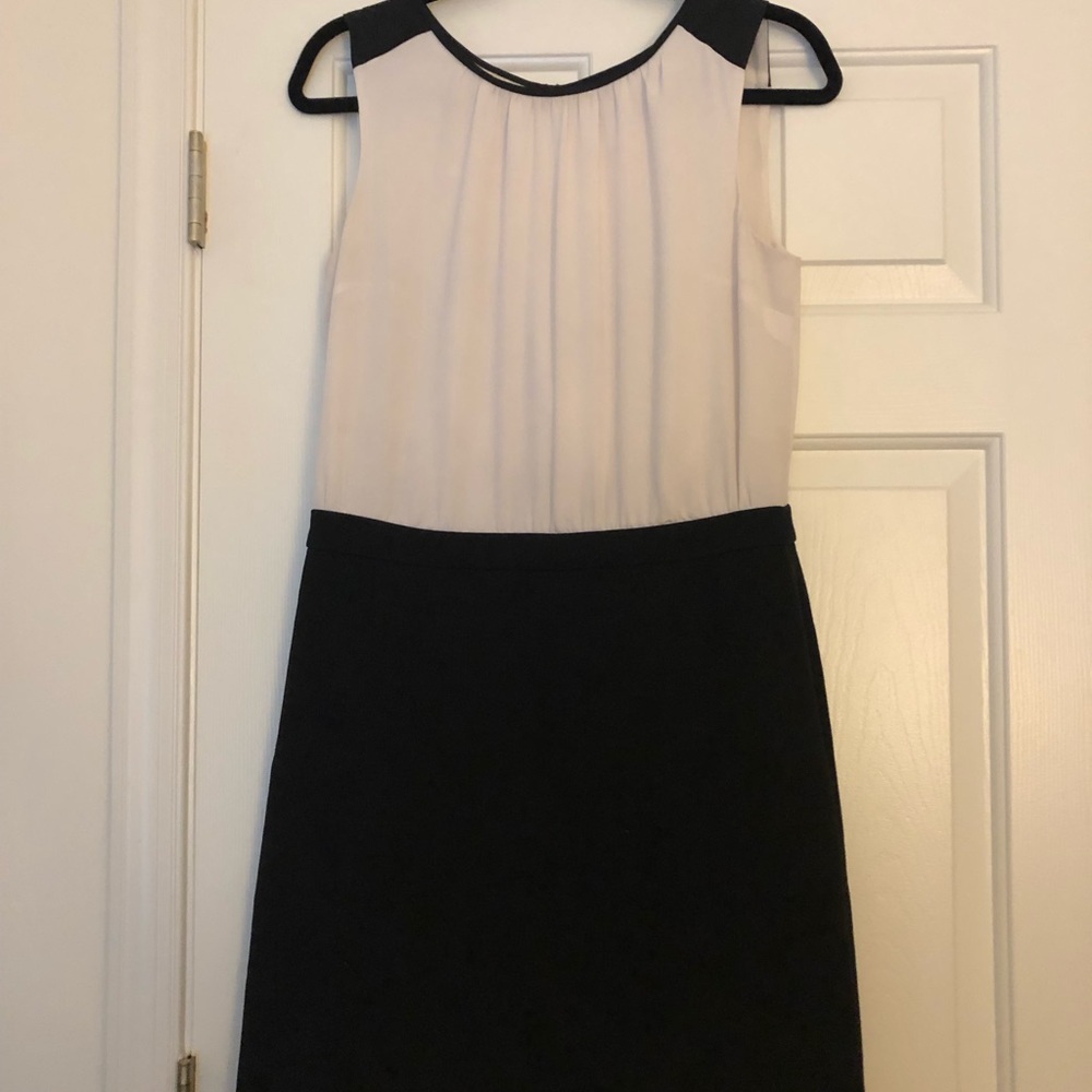 Black and white Ann Taylor LOFT dress